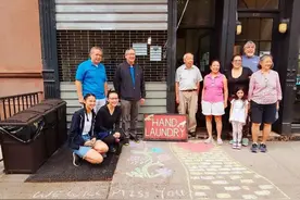 三个故事，揭开在美华人当下的双重困境图片