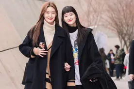 韩国素人私服街拍，穿得简单却时髦，个个都是搭配高手图片