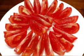 糖拌西红柿别只放糖，多加1样，出汁又快又多，比现榨果汁还好喝图片