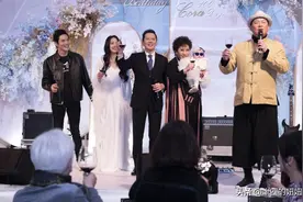 郭碧婷向佐领证！向太高调官宣首晒孙女正脸，为儿媳办奢华归宁宴图片