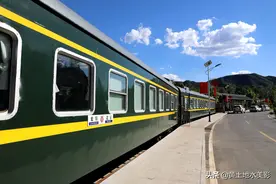 这个大山深处的休闲度假热地，连续建成两个铁路小镇，究竟有多美图片