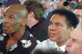 拳王泰森雄风再起图片