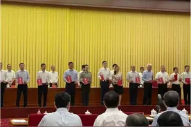 突破 | 兰州大学首获这一大奖图片