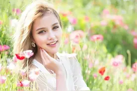 女人：融不进的婆家，回不去的娘家图片