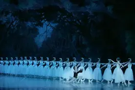 芭蕾舞剧《吉赛尔》拉开精彩夜吉林“云”剧场展播大幕图片
