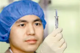 和乙肝患者共同生活，会被传染上病毒吗？真正的传播途径只有3个图片