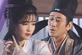 一代歌王罗文去世19年！周慧敏晒合影悼念，感激前辈的提点及照顾图片
