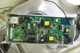 大大猜猜这是什么上用的线路板，科技越先进，稳定性越差是真的图片