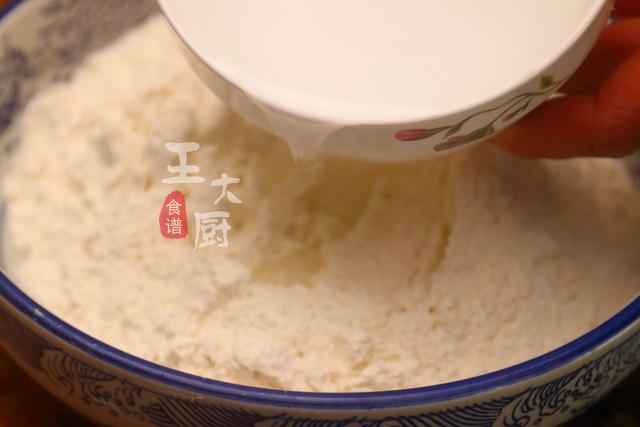 土家酱香饼的详细做法，步骤详细，一学就会