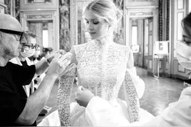 31岁最美王室名媛嫁给62岁白发老头，被全网不看好原来这么幸福？图片