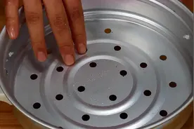 可别小看电饭煲蒸笼，教你几个实用小技巧，太棒了图片