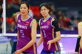 朱婷砍21分天津女排完胜广东队，取半决赛首胜图片