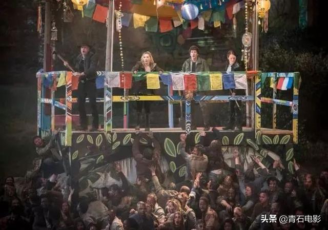 2009年，2300万美元的丧尸片收获了1亿票房，10年后它的续集来了