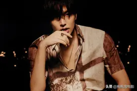 组图：李敏镐《GQ》2月号写真大片，慵懒夜色颓废温柔图片