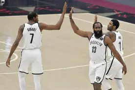 篮网双加时爆冷负骑士！三巨头合砍96分，谁注意到替补的数据？图片