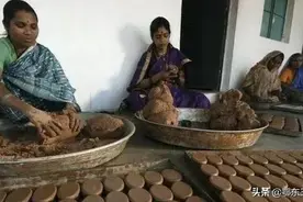 牛屎是肥料而印度用来做牛粪饼一盒30元非常俏销，用来干嘛的？图片