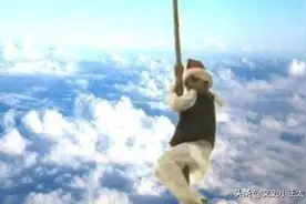 印度神秘的"通天术"，男孩顺着麻绳爬上云层消失，科学也无法解释图片