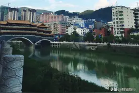 万源市是四川最东端的城市，这里是秦川锁钥之地，被称为万宝之源图片
