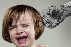 那些曾经被原生家庭伤害的孩子，最后都成了什么样的大人？图片