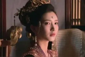 贴珍珠、粘鱼鳞、榆钱！精致的宋朝女孩化个妆分分钟slay众生图片