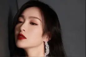 唐嫣粉不满活动精修图布景廉价撕工作室，摄影师怒骂“脏东西”图片