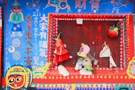 平凡铸就传奇，“彩虹爷爷”用画笔拯救一个村庄图片