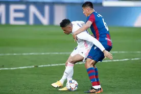 1-1到1-2！爆5大冷！皇马三线雪崩，齐达内+3巨星或离队图片