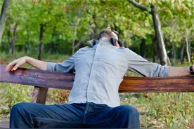 一位老丈人坦言：女婿不是儿，对他再好也不能搞混图片