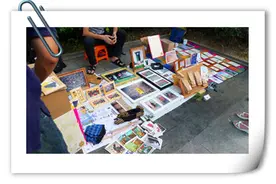 一个创业失败者，想摆地摊维持生存，卖什么产品好呢？图片