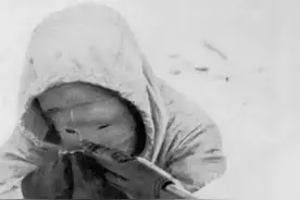 “白色死神”西蒙：一人击毙705名苏军，气得苏军拿火炮对付他图片