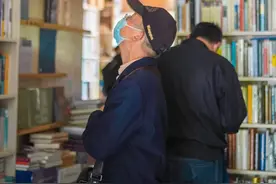 百草园书店决定闭店了，永久图片