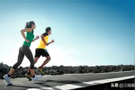 《跑步治愈》：学会跑步以后，爱上了奔跑着的自己图片