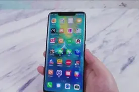 手机到底该不该贴膜？华为Mate20 Pro裸奔一年后，我明白了图片