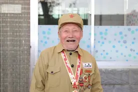 “人民功臣”张贵斌：回到家乡60多年不提功名，儿女只知当过兵图片