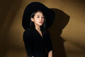 可爱美女张含韵，酸酸甜甜就是我图片