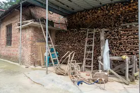 邻居建房影响我的通风采光，这样拨打12345热线投诉最有效图片