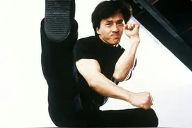 原来成龙是发明家！打戏竟然都是自己设计的，网友：龙叔永远的神图片