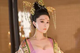 马嵬驿兵变，杨贵妃香消玉殒，幕后主使究竟是谁？图片