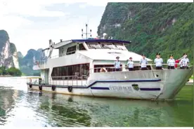 守护漓江建设平安景区 旅游警察时刻履行保护碧水青山职责图片