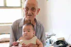 泪奔！91岁老兵32年1人修13条路，怕牺牲的战友找不到回家的路图片