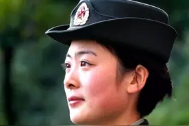 这位二次入伍的女兵不一般图片