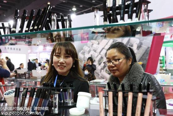 表皮细胞生长因子、寡肽-1修复肌肤效果神奇？