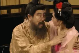 冷血无情的曹操，是如何对待女人的？不是乱棍打死，就是一刀剁了图片