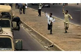 夹道欢迎美军，伊拉克人民后悔了吗？美籍伊拉克人的话引人深思图片