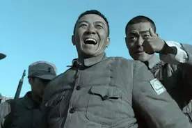 当年《亮剑》播出时，发现母带被毁于是硬着头皮上，结果一炮而红图片
