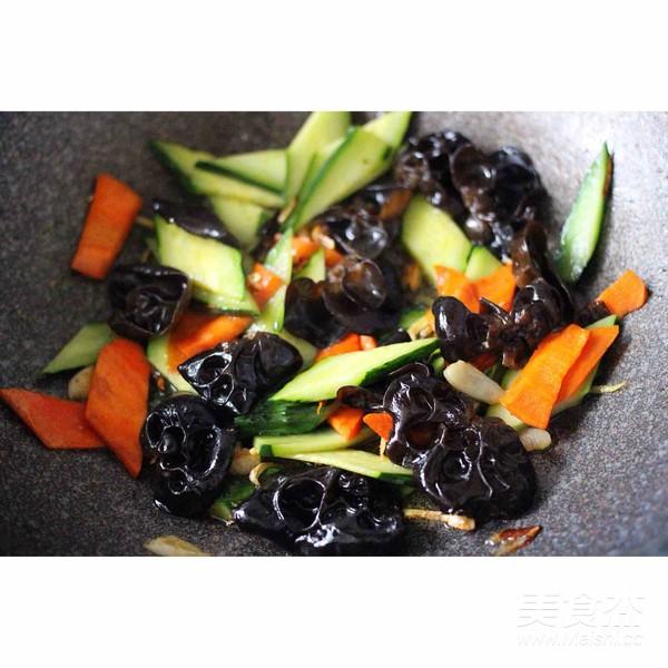 它含20种氨基酸，比牛肉有营养，1周吃两次，不愁孩子长身体