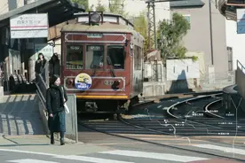 浅谈日本“纯爱类型”电影为何总是在电车上展开？图片