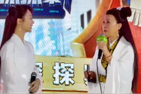 那英当众给杨紫道歉！自曝录节目时“恨”她，同框看不出大25岁图片