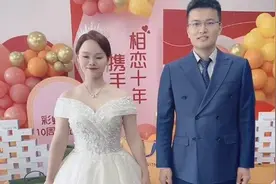 四川贫穷夫妻，白手起家，月入百万，全款买700万元别墅，凭啥？图片