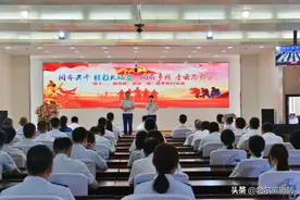 哈尔滨市消防救援支队举办“庆七一·颂党恩”讲战“疫”故事主题党日活动图片